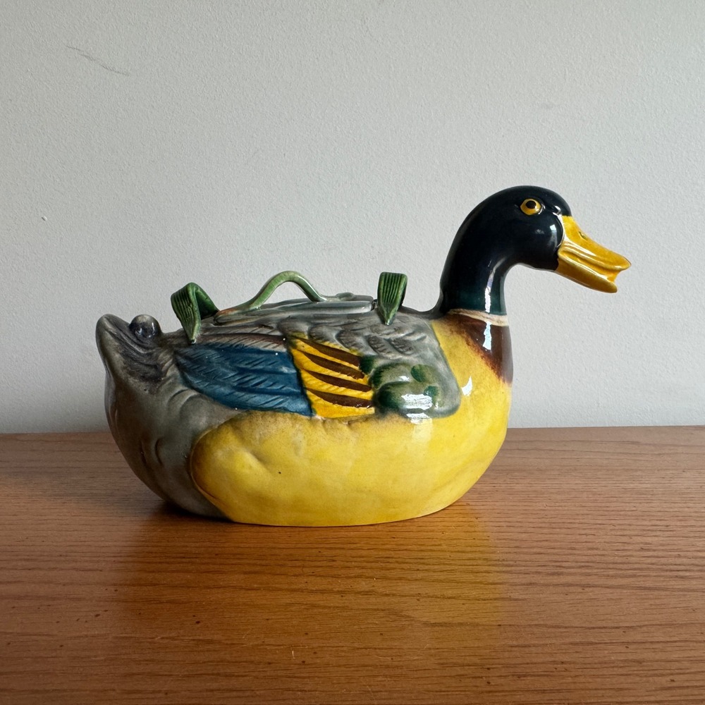 Maruhon Ware Vintage Mallard‎ Duck Majolica Style Teapot Hand Painted Japan